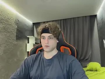 Chaturbate Live Sex Cam of devilnut1