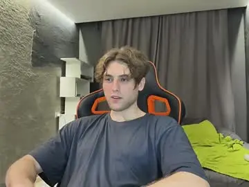 Chaturbate Live Sex Cam of devilnut1
