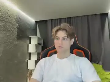 Chaturbate Nude Webcam of devilnut1