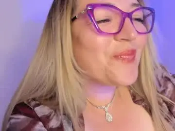 Chaturbate Live Sex Cam of naty__mature_