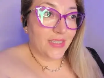 Chaturbate Live Sex Cam of naty__mature_