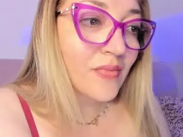 Chaturbate Sex Chat of naty__mature_