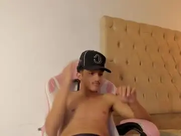 Chaturbate Live Sex of noah_jacksxn
