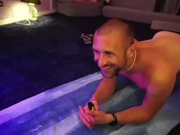 Chaturbate Live Sex of ohouroboros