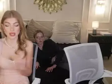 Chaturbate Live Sex Cam of bright_diamonds_054