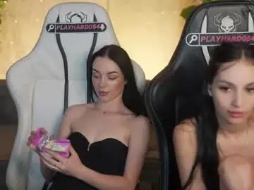 Chaturbate Live Sex of bright_diamonds_054