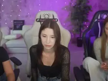 Chaturbate Watch Live Sex Cams of bright_diamonds_054