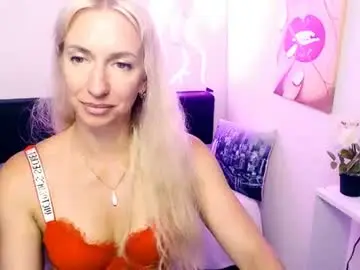 Chaturbate Adult Webcams of cute_smile_shy