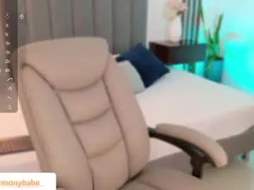 Chaturbate Free Live Porn of harmonybabe_