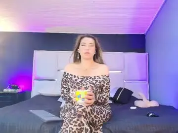 Chaturbate Adult Video Chat of samanthamilf__