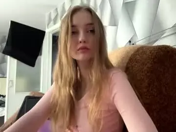 Chaturbate Adult Video Chat of manadikes