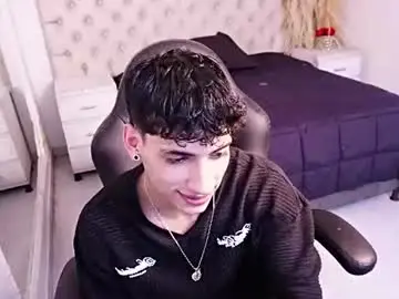 Chaturbate Free Live Porn of jhoanleandro