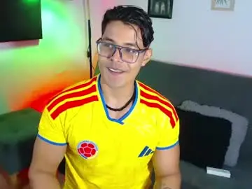 Chaturbate Watch Live Sex Cams of axell_dior