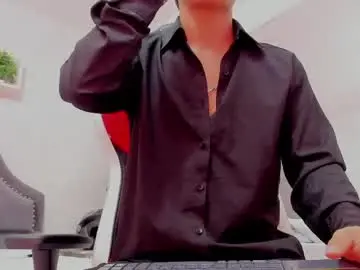 Chaturbate Live Sex Cam of dylanroyce_
