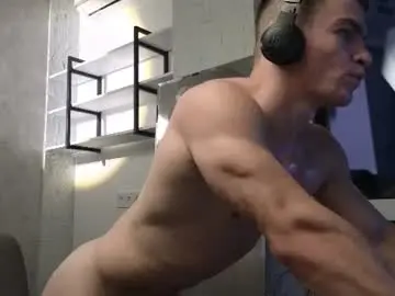 Chaturbate Live Sex of elliot_muscle04