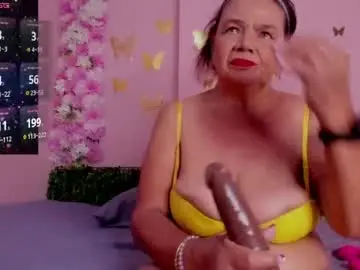 Chaturbate Nude Webcam of grandmother_milf