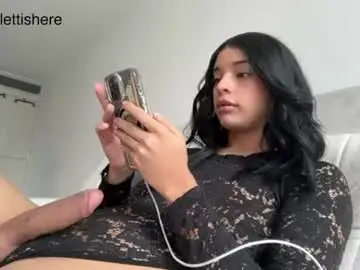 Chaturbate Live Sex Cam of scarlett_is_here