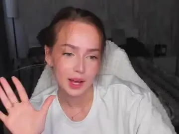 Chaturbate Live Sex Cam of ai__girl