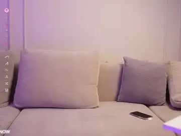Chaturbate Live Sex Cam of angel_luisa