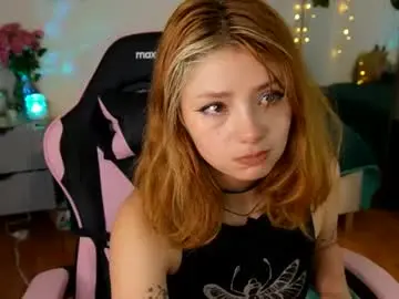 Chaturbate Private Sex Chat of ari_kat666