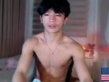 Chaturbate Live Sex Cam of etherealboytoy4hire