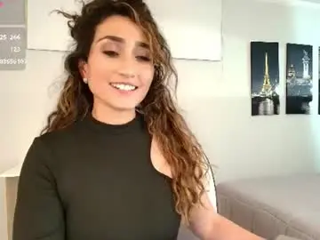 Chaturbate Live Sex Cam of linda_morgan1