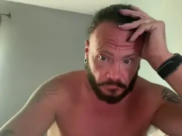 Chaturbate Live Sex Cam of sabastion1981
