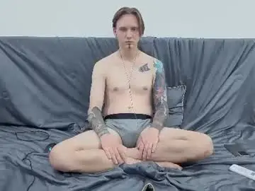Chaturbate Watch Live Sex Cams of silent_stitch