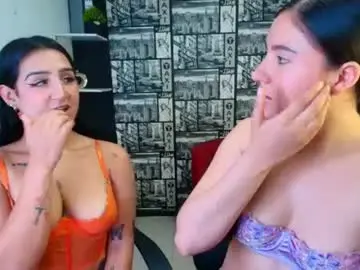 Chaturbate Adult Video Chat of isa_and_nata