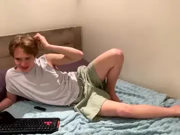 Chaturbate Best live sex cam show of reynasweet_