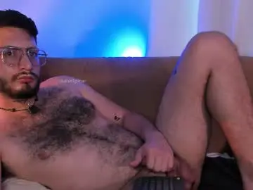 Chaturbate Live Porn of axel_giracr