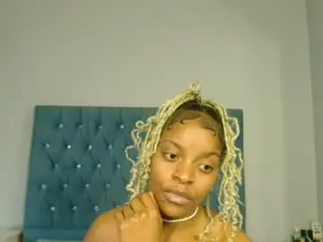 Chaturbate Adult Video Chat of bluedi622952