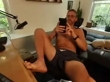 Chaturbate Live Sex Cam of bradbronton