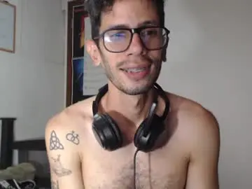 Chaturbate Free Porn Cam of julfigo