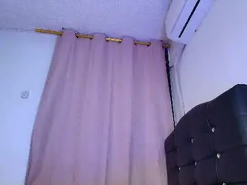 Chaturbate Watch Live Sex Cams of mia_depp