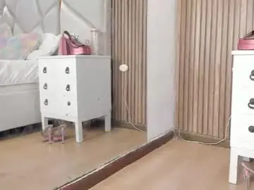 Chaturbate Live Sex Cam of sweetkata_