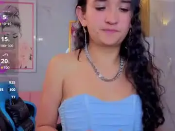 Chaturbate Live Sex Cam of bella_vibes_s