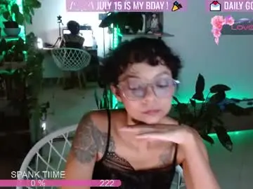 Chaturbate Watch Live Sex Cams of sweet_bluee
