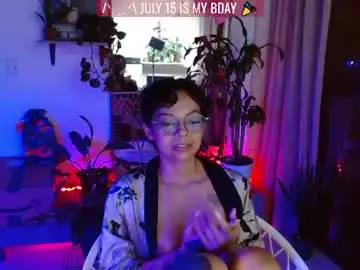 Chaturbate Live Porn of sweet_bluee