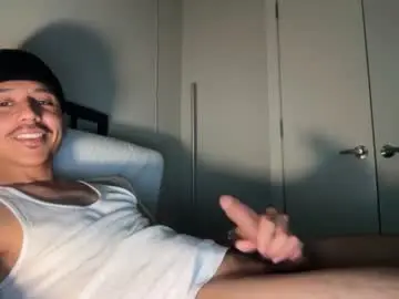 Chaturbate Live Sex Cam of xmomentumx