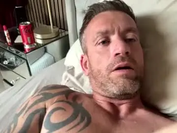 Chaturbate Watch Live Sex Cams of youwantus69
