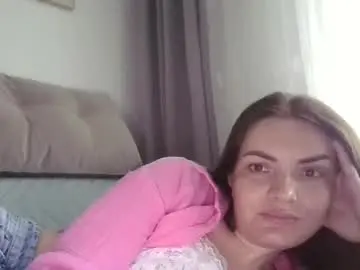 Chaturbate Sex Cam of _hidden_frommymoom_