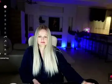 Chaturbate Watch Live Sex Cams of mariemlui