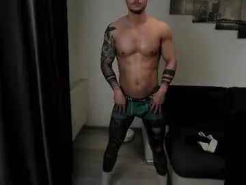 Chaturbate Free Porn Cam of richarddarell