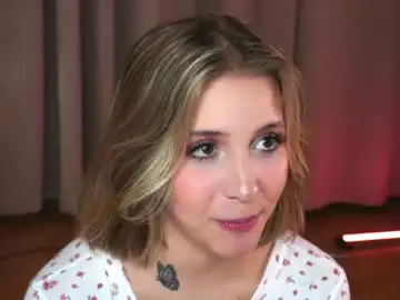 Chaturbate Live Sex Cam of ceceliapidcock