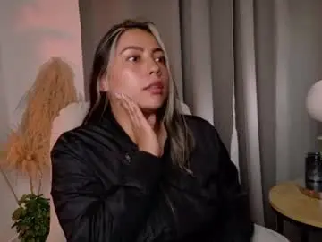 Chaturbate Nude Webcam of zara_nova