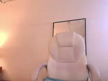 Chaturbate Live Sex Cam of cristalbm_