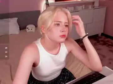 Chaturbate Free Live Porn of kiki_peach