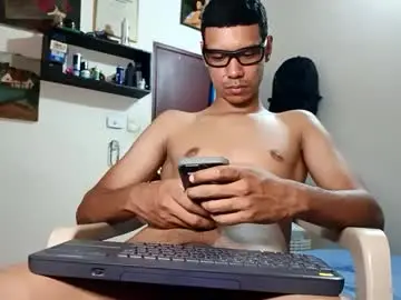 Chaturbate Sex Cam of master_cospi96