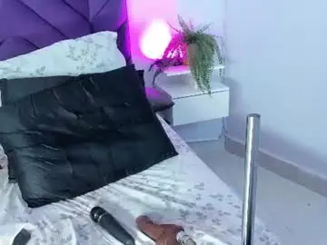 Chaturbate Watch Live Sex Cams of haileystonei